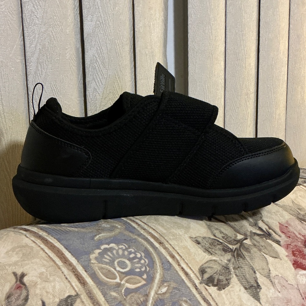 Black mens diabetic shoes 8.5EW